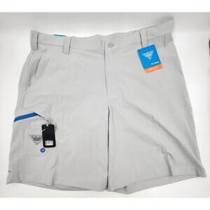 Columbia Men's Performance Fishing Gear Shorts Size 40 Beige Opener Omni-Shade